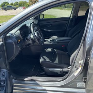 صورة مصغرة 31 لـ 2025 Nissan SENTRA S