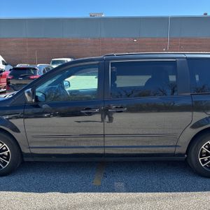 DODGE GRAND CARAVAN - 4