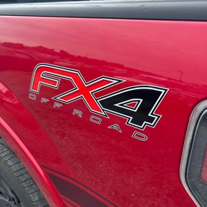 صورة 23 لـ 2012 FORD F-150 FX4