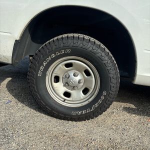 2023 RAM 1500 CLASSIC TRADESMAN — миниатюра 19