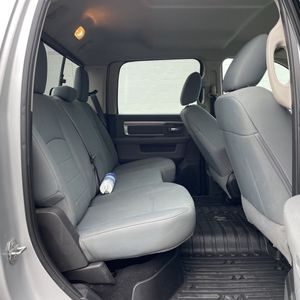 صورة مصغرة 35 لـ 2019 RAM 1500 CLASSIC SLT