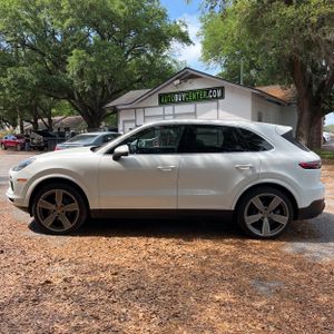 PORSCHE CAYENNE BASE - 3