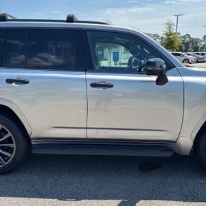 صورة 11 لـ 2022 Lexus LX 600 LUXURY