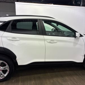 صورة 11 لـ 2023 Hyundai KONA SEL