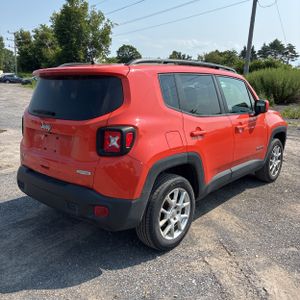 2021 JEEP RENEGADE LATITUDE — фото 8
