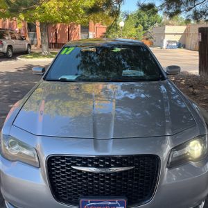 2017 Chrysler 300 300S 照片 15