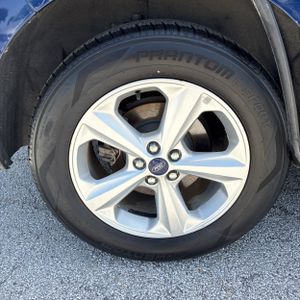صورة مصغرة 19 لـ 2016 FORD EDGE SE