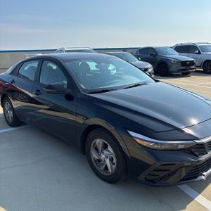 2025 Hyundai ELANTRA SE — миниатюра 13