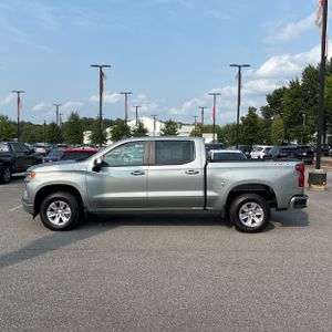 صورة 3 لـ 2026 Chevrolet SILVERADO 1500 LT