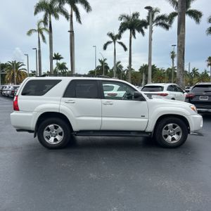 صورة 10 لـ 2008 Toyota 4RUNNER SR5