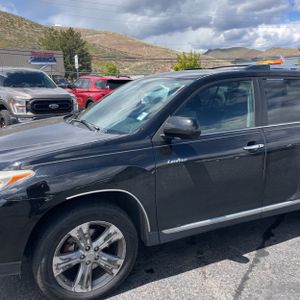 TOYOTA HIGHLANDER - 2