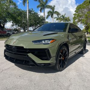 LAMBORGHINI URUS S - 1