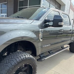 FORD F-250 SUPER DUTY LARIAT - 2