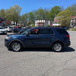 FORD EXPLORER BASE - 3