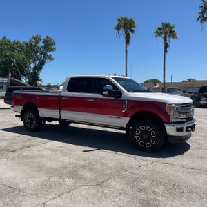 FORD F-350 SUPER DUTY PLATINUM - 10