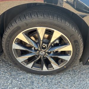 2019 Nissan SENTRA SR 缩略图 20