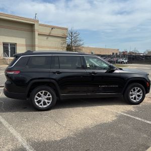 JEEP GRAND CHEROKEE L LIMITED - 10