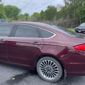 FORD FUSION SE - 6