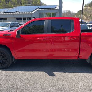 CHEVROLET SILVERADO 1500 RST - 4