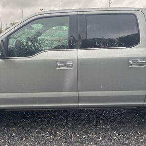 FORD F-150 PLATINUM - 4