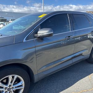 FORD EDGE SEL - 2