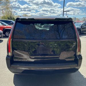 CADILLAC ESCALADE LUXURY - 7