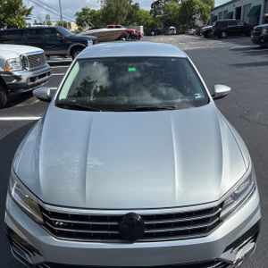 2018 Volkswagen PASSAT 2.0T R-LINE — миниатюра 15