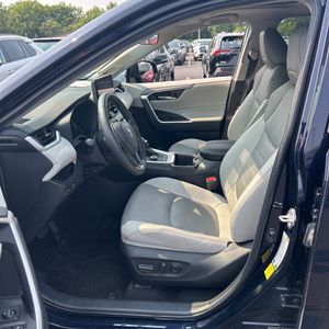 2023 Toyota RAV4 HYBRID XLE PREMIUM — миниатюра 32