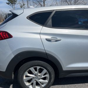 HYUNDAI TUCSON SE - 9