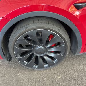 2022 Tesla MODEL Y PERFORMANCE — миниатюра 16