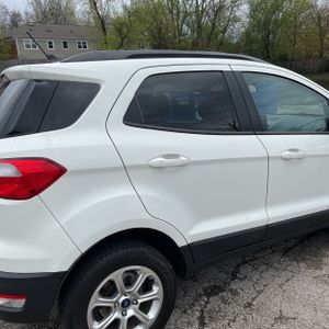 FORD ECOSPORT SE - 9