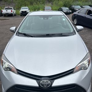2017 Toyota COROLLA LE thumbnail 15