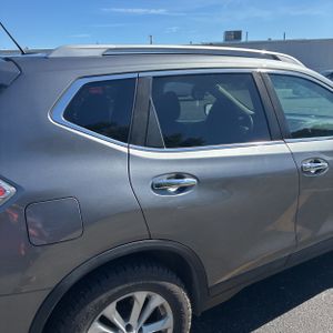 صورة 9 لـ 2016 Nissan ROGUE SV