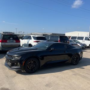 صورة 3 لـ 2023 Chevrolet CAMARO LT