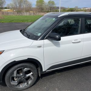 HYUNDAI VENUE LIMITED - 2