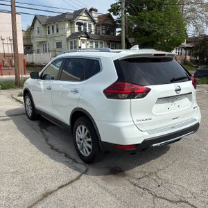 NISSAN ROGUE SV - 5