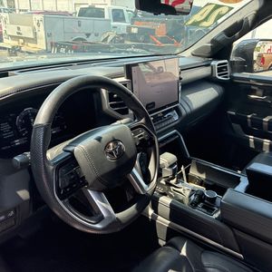 2024 Toyota TUNDRA PLATINUM — миниатюра 35
