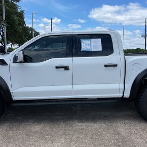 FORD F-150 RAPTOR - 4