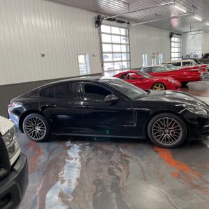 PORSCHE PANAMERA 4 - 10