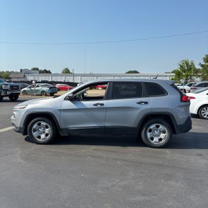 JEEP CHEROKEE SPORT - 3