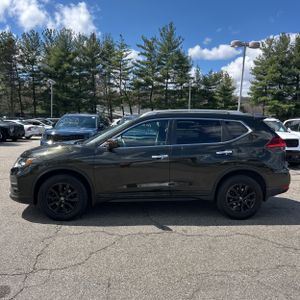 NISSAN ROGUE SV - 3