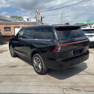 LINCOLN NAVIGATOR RESERVE - 5