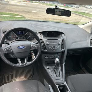 صورة مصغرة 34 لـ 2016 FORD FOCUS SE