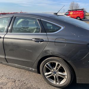 FORD FUSION ENERGI TITANIUM - 6