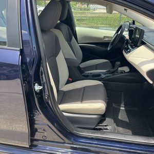 صورة مصغرة 33 لـ 2025 Toyota COROLLA LE