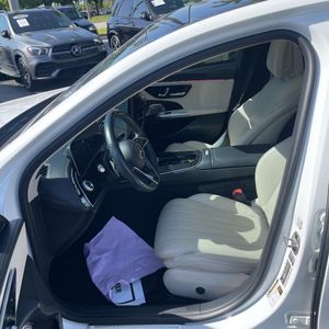 صورة مصغرة 31 لـ 2024 Mercedes-BENZ E 350