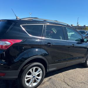 2018 FORD ESCAPE SE 照片 9
