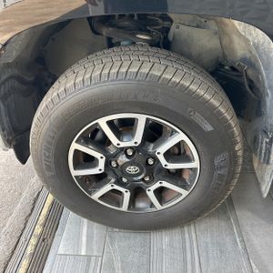 2016 Toyota TUNDRA LIMITED 缩略图 15