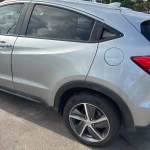2021 Honda HR-V EX-L — фото 6