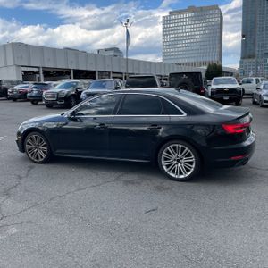 AUDI A4 2.0T PREMIUM - 3